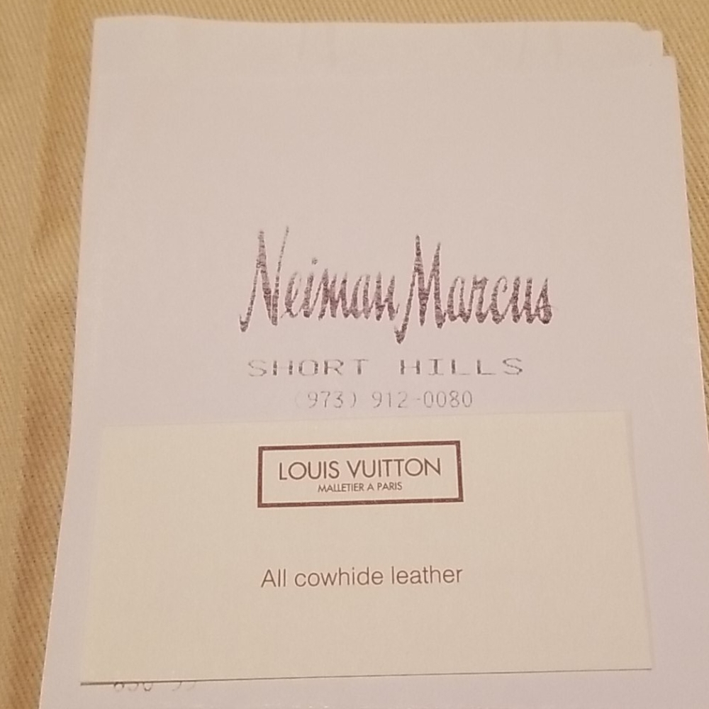 Louis Vuitton Rossmore MM MV Amarante - Picture 8 of 9